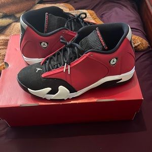 Air Jordan Retro 14